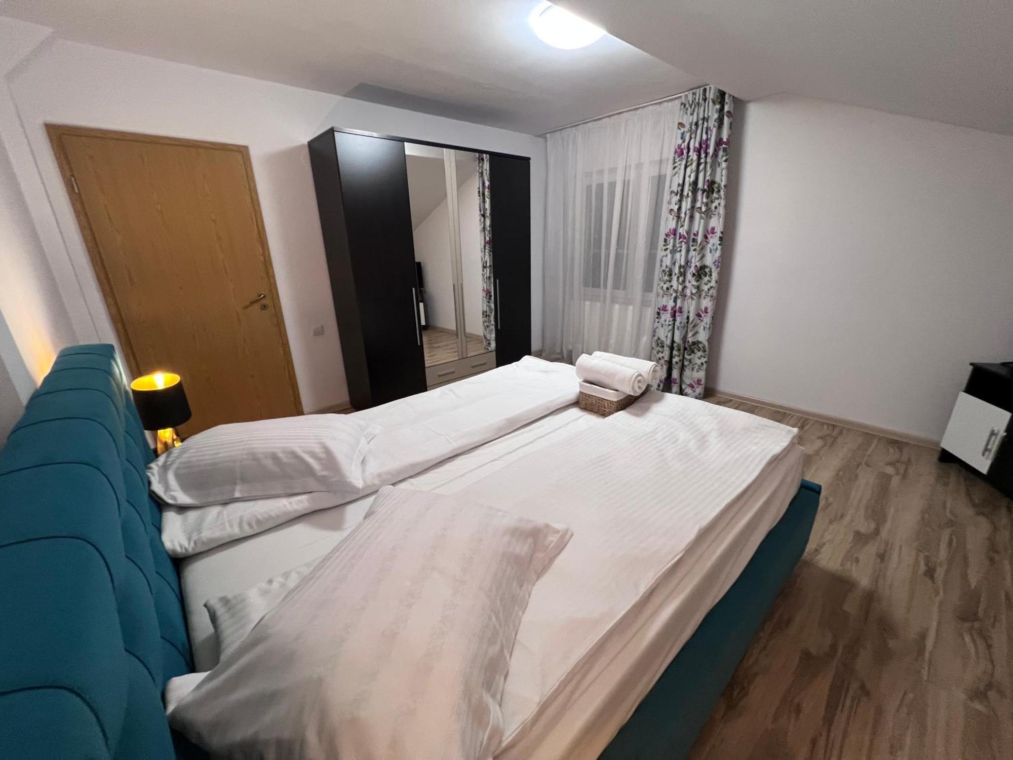 Helix Apartaments Сибиу Екстериор снимка