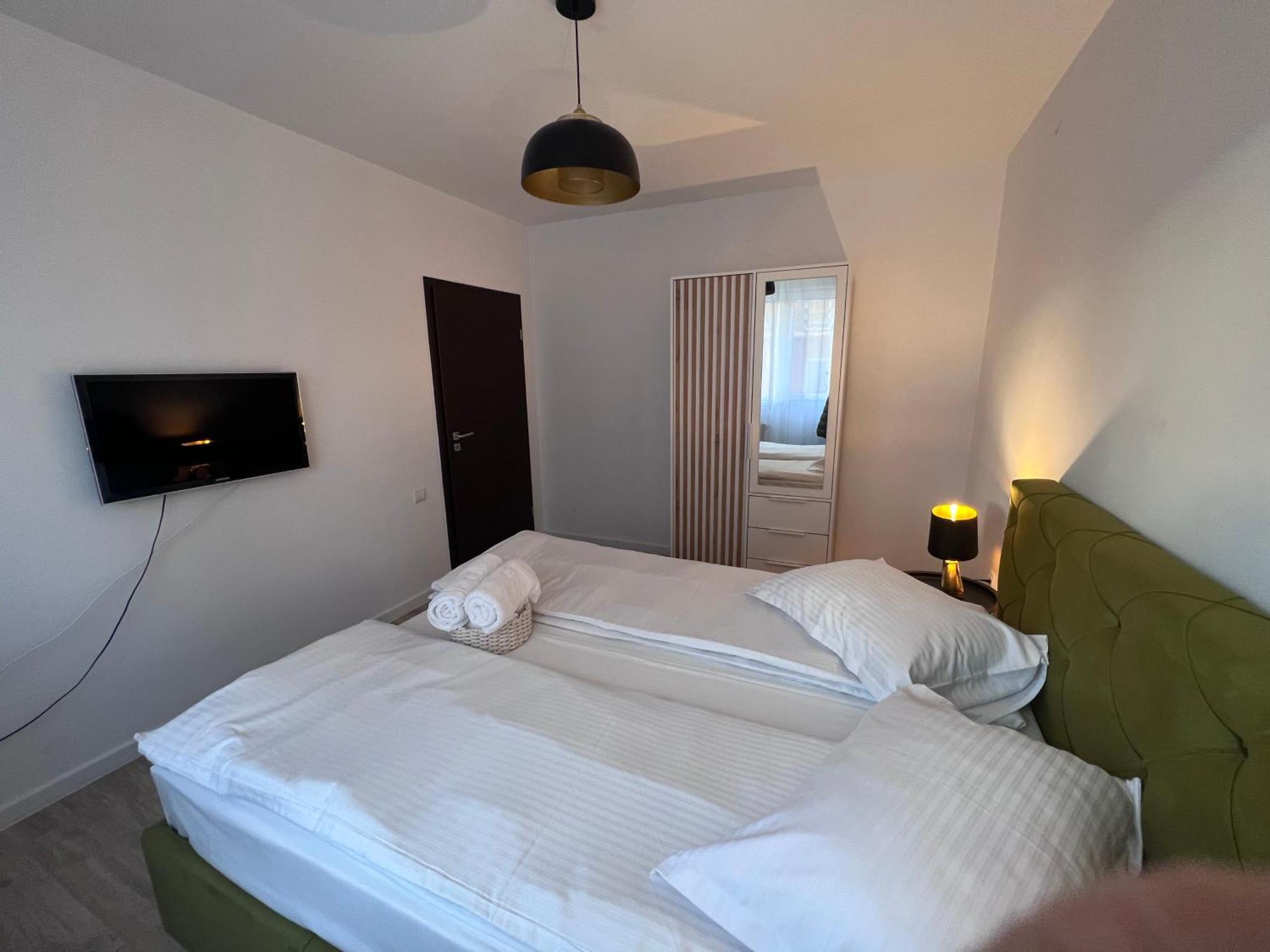 Helix Apartaments Сибиу Екстериор снимка