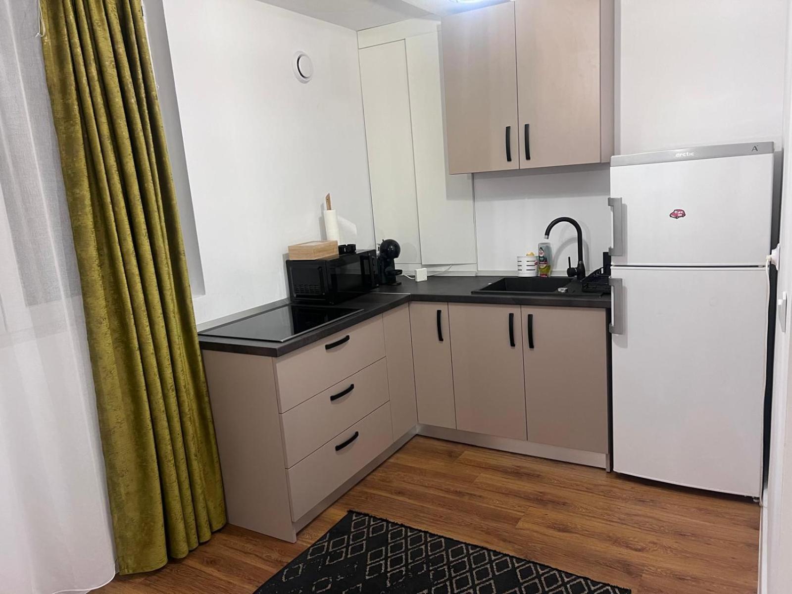 Helix Apartaments Сибиу Екстериор снимка