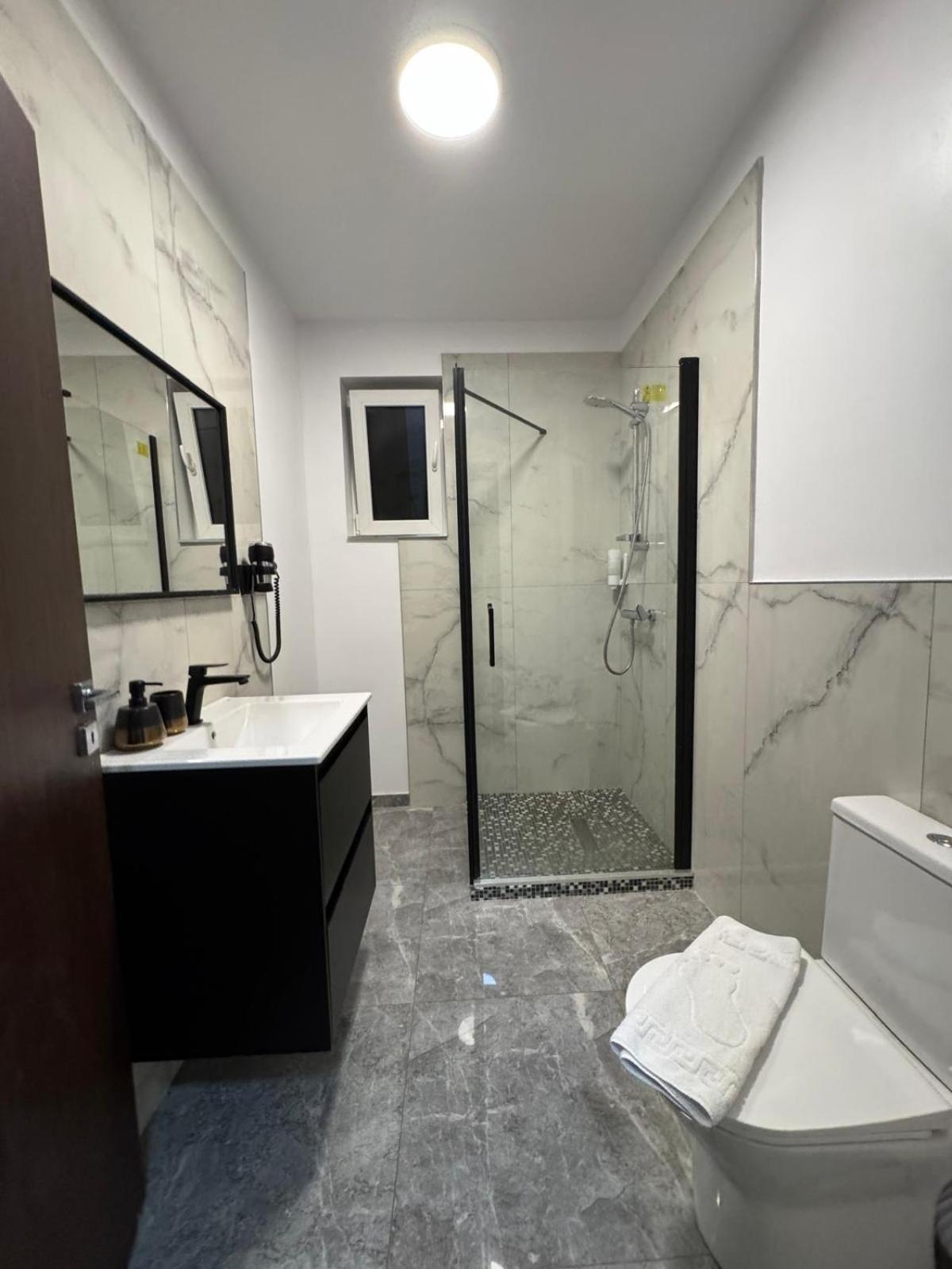 Helix Apartaments Сибиу Екстериор снимка
